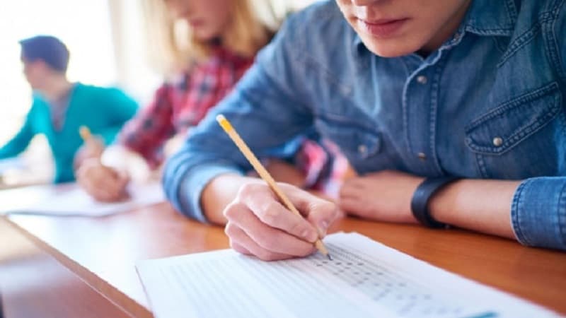 Xaricdə doktoranturaya sənəd qəbulunun müddəti uzadıldı