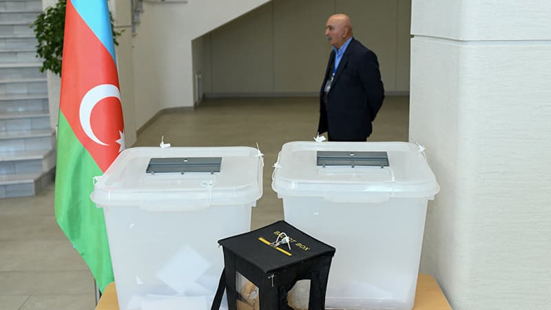 Parlament seçkilərində iştirak etmək üçün 1611 nəfər müraciət edib