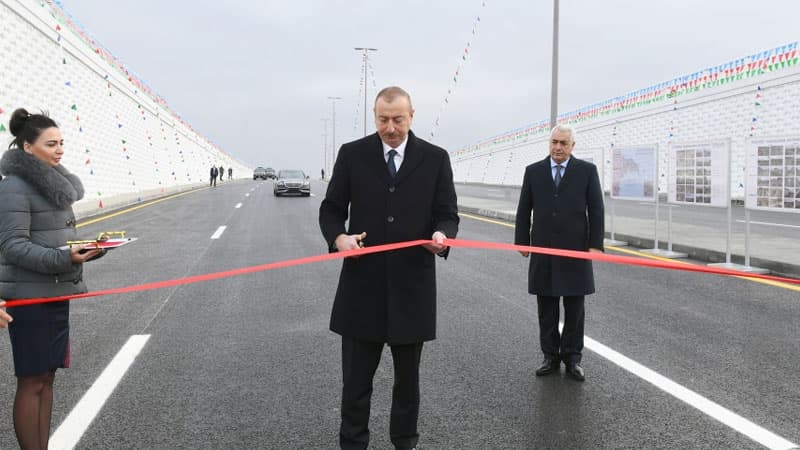 Prezident Pirşağıda avtomobil tunelinin açılışında iştirak etdi (FOTO/YENİLƏNİB)