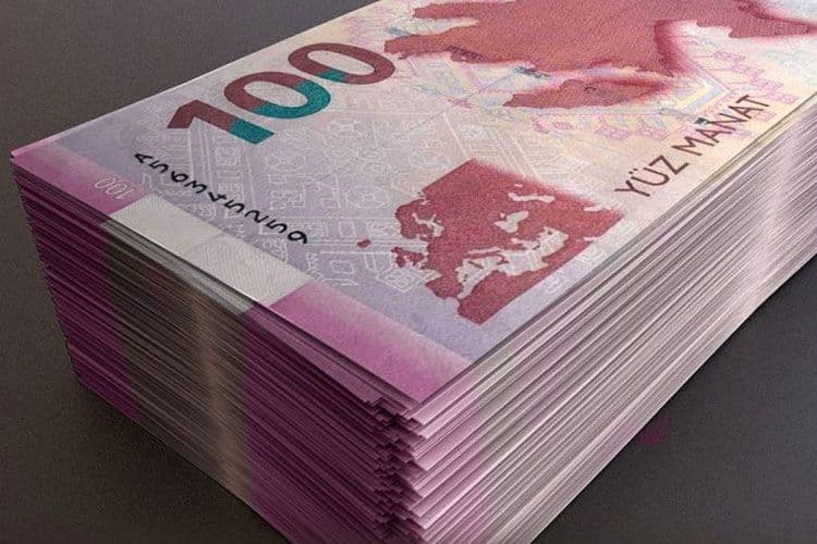 AMB: Bu il manat bahalaşma təzyiqləri altında olub