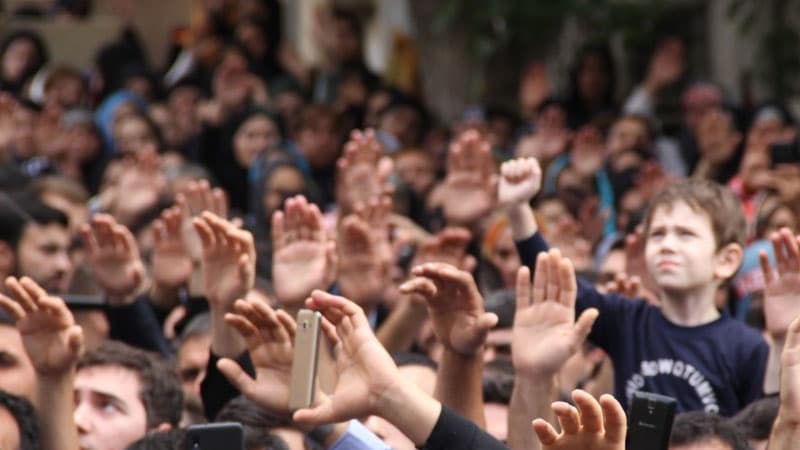 Radikal dini cərəyanlar necə ön plana keçdi?