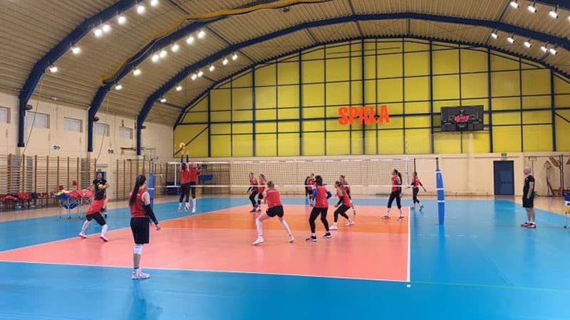 Vasif Talıbov yığmaya 13 oyunçu çağırdı