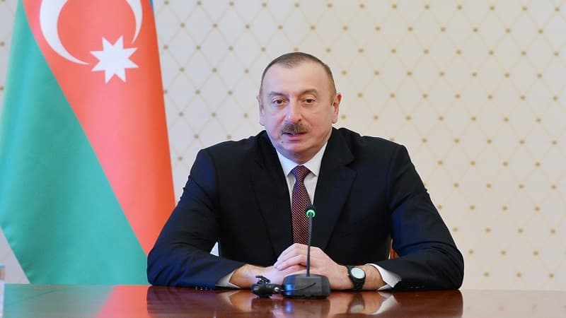 İlham Əliyev: "Bəzi yerlərdə yeni məktəb tikintisi üçün yer tapa bilmirlər"