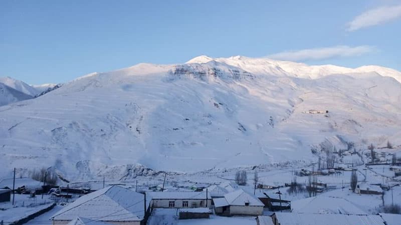 Şimal bölgəsinə qar yağdı, temperatur mənfi 11,8 dərəcəyə endi (FOTOLAR)