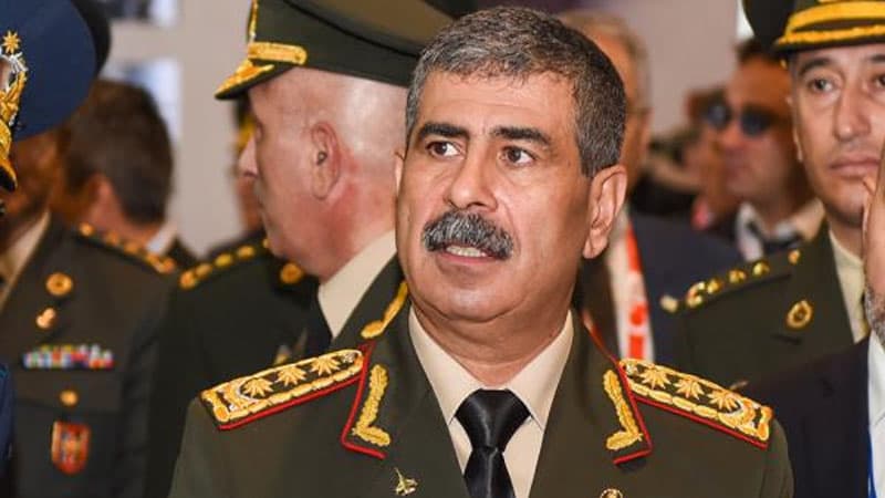 Müdafiə naziri: Orduda bütün infrastrukturun yenilənməsi gələn il tam başa çatdırılacaq