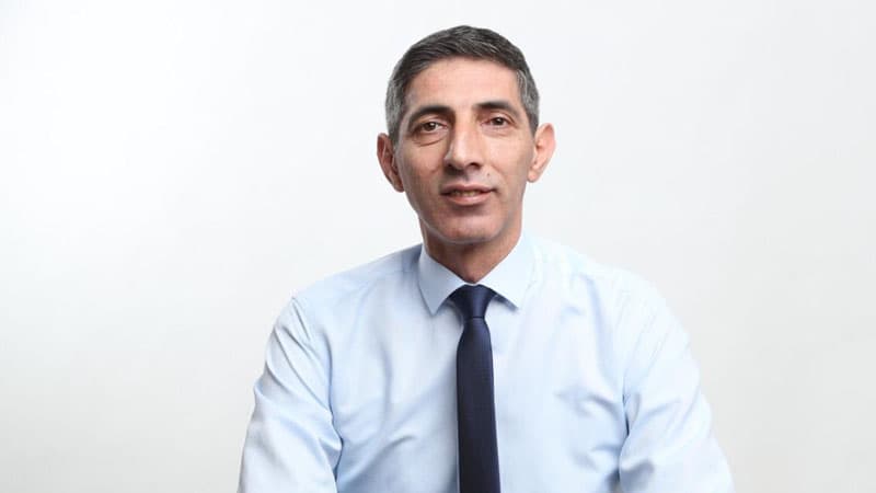 Tanınmış media ekspertinin namizədliyi qeydə alındı