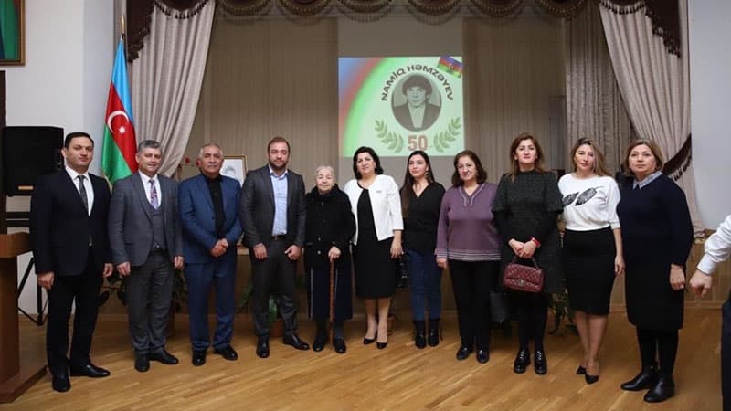 238 nömrəli məktəb film təqdim etdi (FOTOLAR)