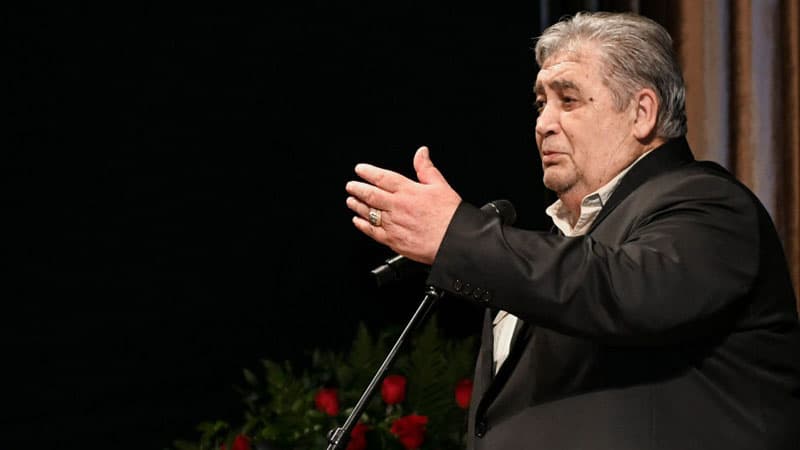 Xalq artistinin səhhətindən xəbər var: Həkimlər evə buraxsa da...