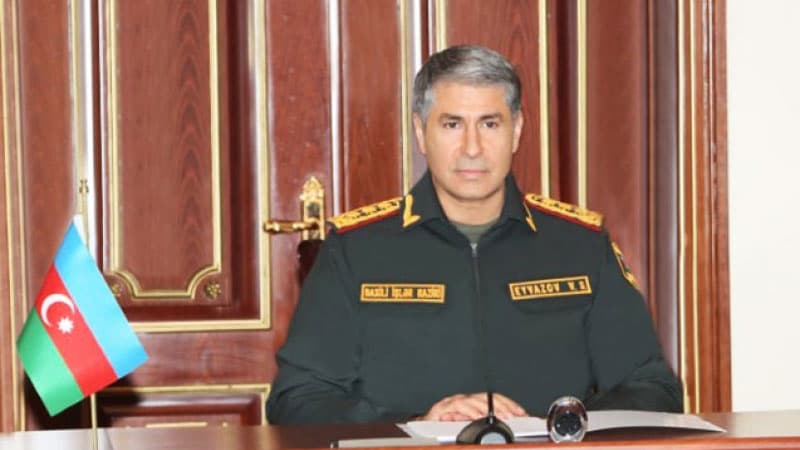 Vilayət Eyvazov rüşvət alan polisi işdən çıxardı (VİDEO)
