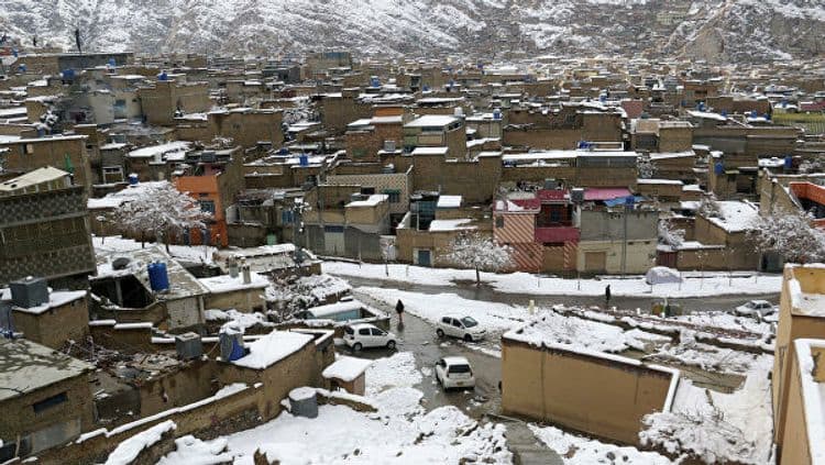 Pakistanda 93 nəfər havanın qurbanı oldu