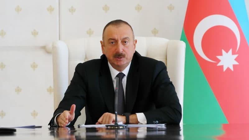 Prezident İlham Əliyev kino tədqiqatçısına mənzil hədiyyə etdi