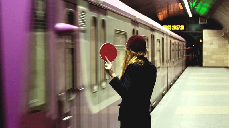 Bakı metrosunda qatı tüstü - Görməni məhdudlaşdırdı