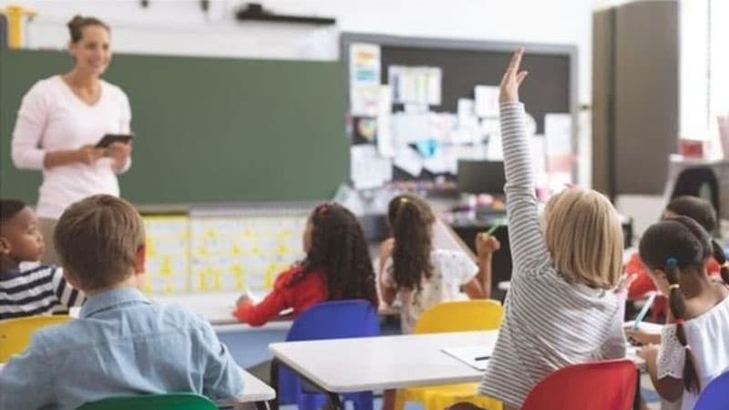 Uşaqların dərs oxumaq həvəsinə daha çox nə təsir edir?