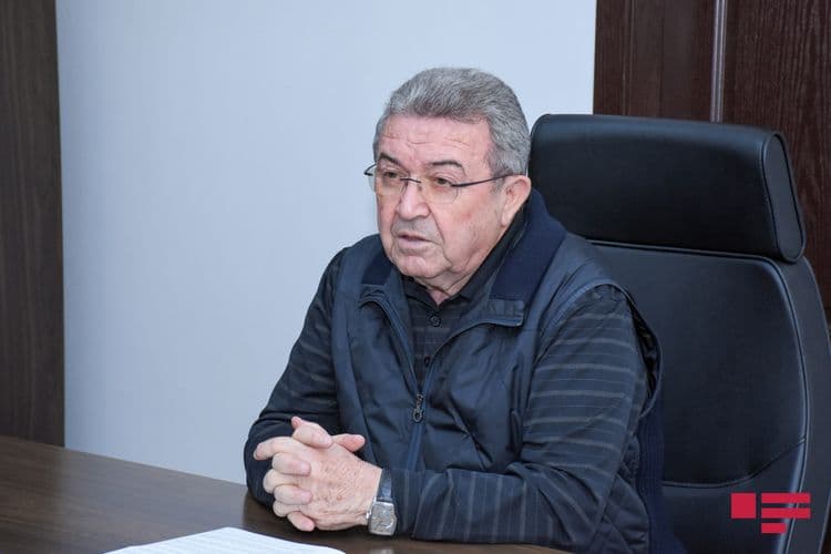 Eks-nazir: “Qapı-qapı düşüb dilənçilik edən o adam mənim idealımdır” (Müsahibə)
