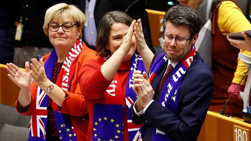 Avropa Parlamenti Brexit-i təsdiqlədi