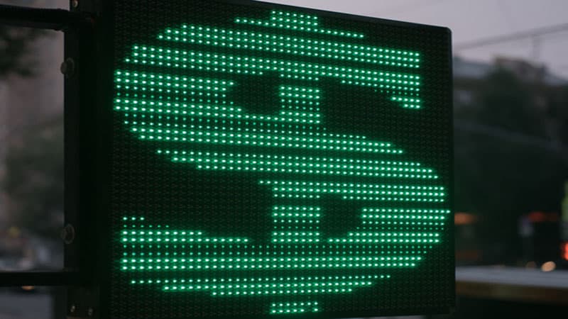 Rubl dollar və avro qarşısında çökdü