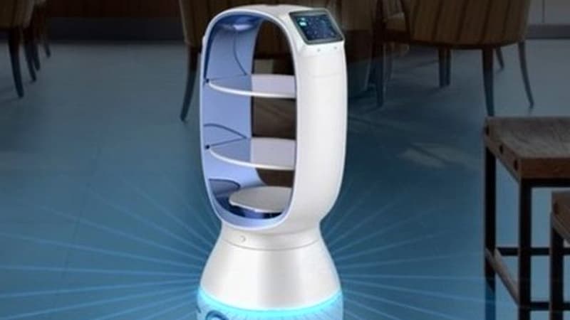 Çində karantinadakı xəstələrə yeməyi robotlar paylayır (VİDEO)