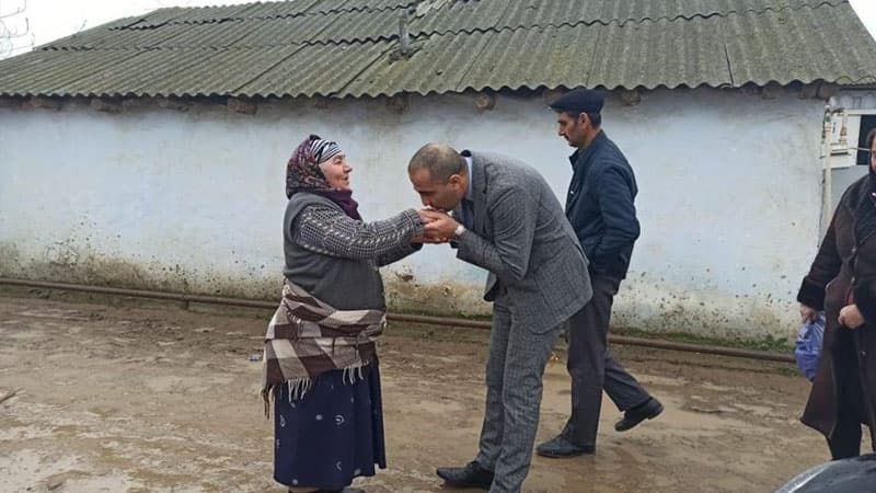 Ekspertlərdən şəhid analarının adından istifadə edən namizədlərə sərt ittihamlar