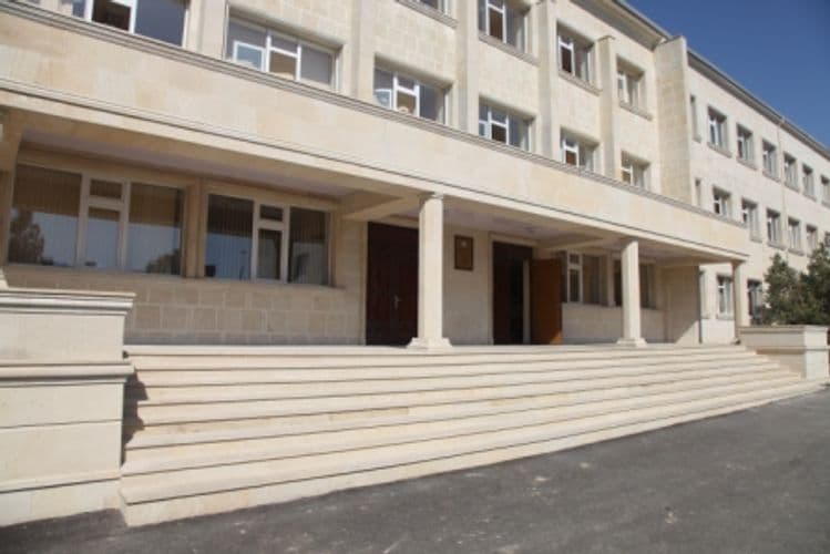Orta məktəblərdə qış tətili başa çatdı