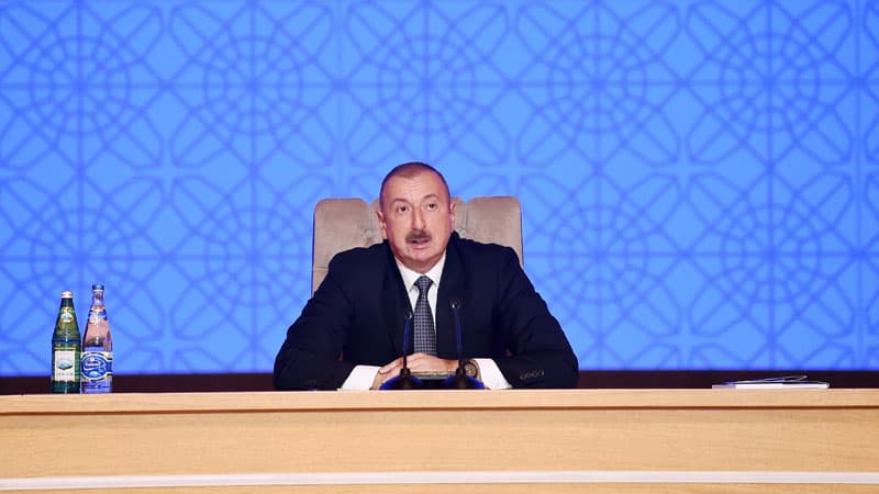 Dövlət başçısı: “Bakı-Tbilisi-Qars dəmir yolu bizim tarixi qələbəmizdir”
