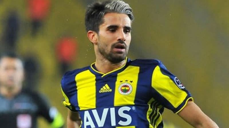 "Fənərbağça" "Qarabağ"ın istədiyi futbolçunu heyətdən kənarlaşdırdı