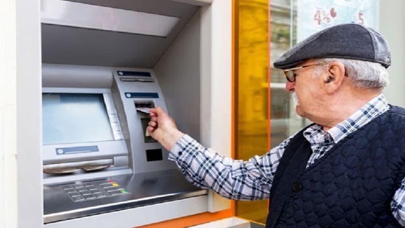 Ekspert prezidentin pensiyaların artımıyla bağlı sərəncamını şərh etdi