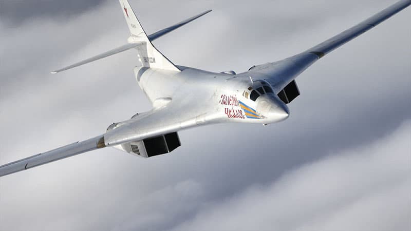 Rusiya yeni bombardmançı "Qu quşları”nın görüntüsünü yaydı (VİDEO)