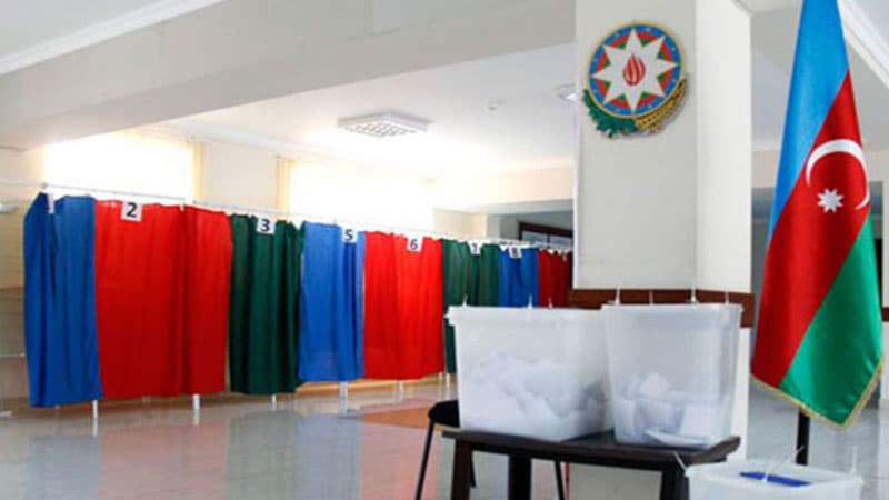 Azərbaycanda müşahidəçi seçkidən sonra məntəqədə öldü
