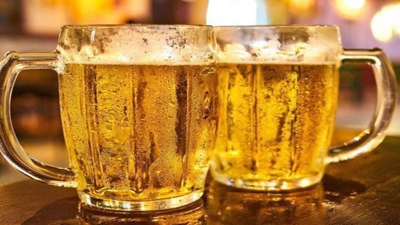 Ölkənin baş narkoloqu: Rusiyanın üçdə biri alkoqolikdir...