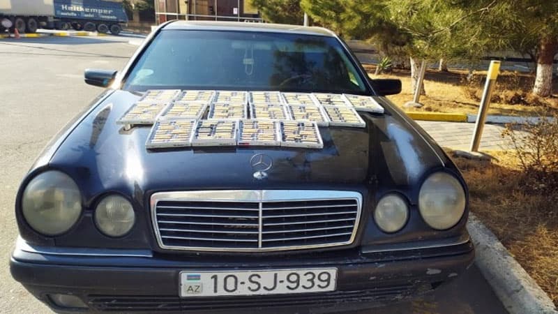Ölkəyə qanunsuz protez diş keçirmək istəyən şəxs tutuldu
