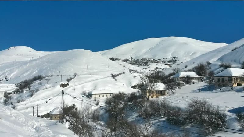 Lerikin bu kəndində 1.2 metr qar yağdı (FOTO/VİDEO)
