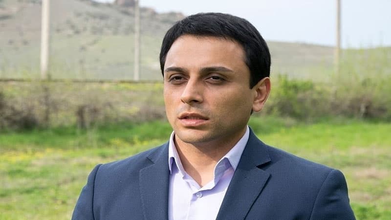 Azərbaycanlı sabiq icra başçısı məhkəmənin hökmündən danışdı