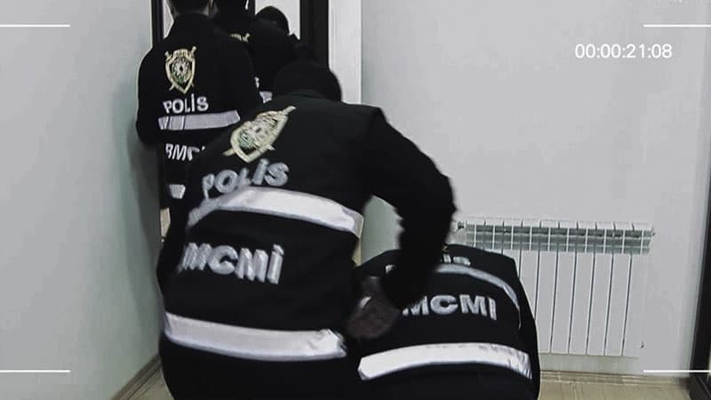 Azərbaycan polisindən Türkiyədə genişmiqyaslı əməliyyat: Onlarla tutulan var (VİDEO)