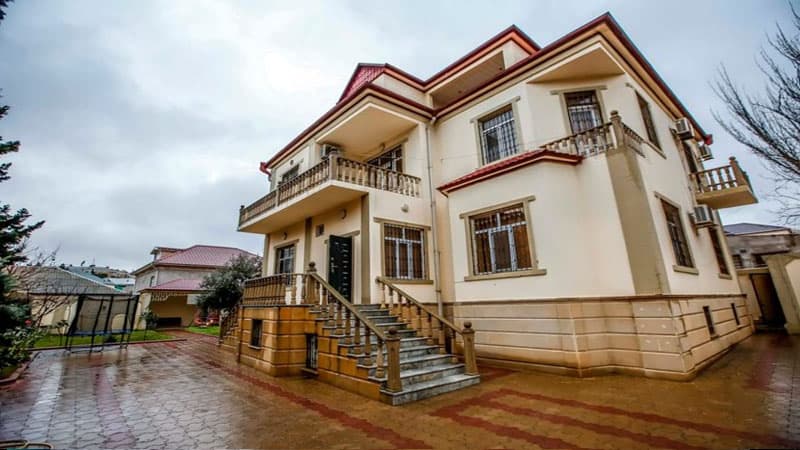 Hökumətdən varlılara şok xəbərdarlıq: Bahalı villalar kütləvi satışa çıxarılır