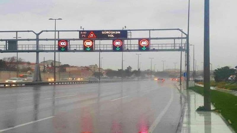 Paytaxt yollarında sürət həddi endirildi
