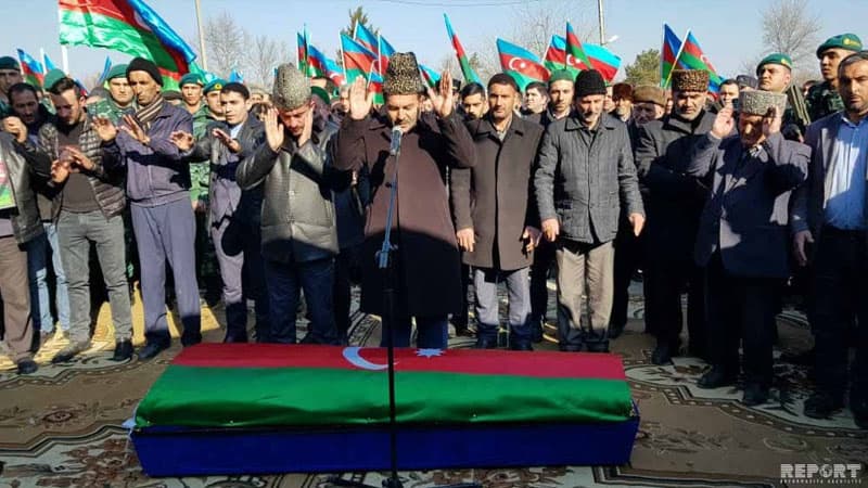 Şəhidimiz dəfn olundu (FOTO/YENİLƏNİB)