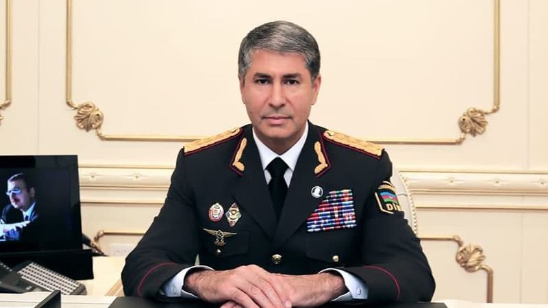 Vəfat etmiş polisin həyat yoldaşı Vilayət Eyvazovdan kömək istədi (MÜRACİƏT)