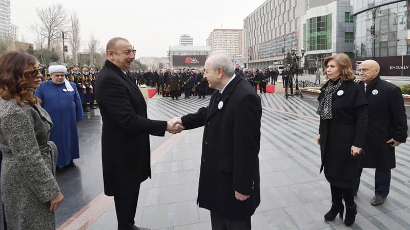 İlham Əliyev Ayaz Mütəllibovla görüşdü (FOTO/VİDEO)