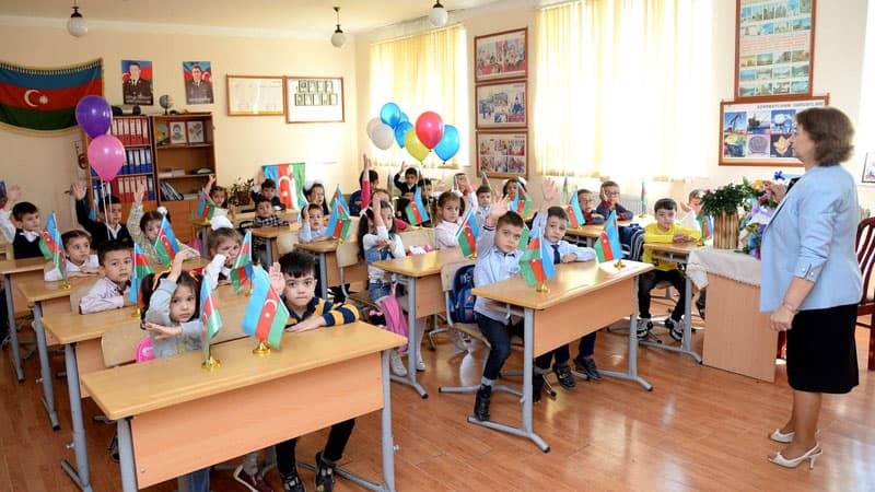 Məktəblərdə tədris ilinin müddəti təsdiq edildi