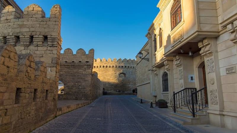 İçərişəhərlə bağlı görüləcək tədbirlər açıqlandı