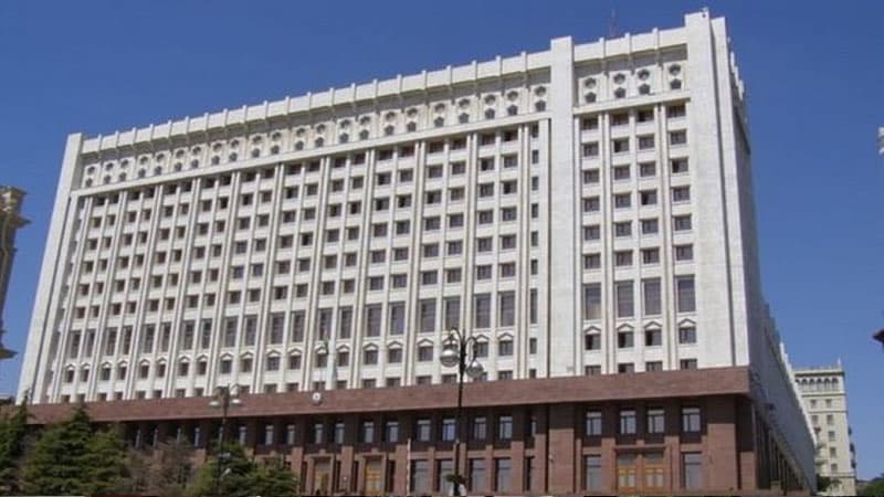 PA-nın şöbə müdiri daha bir partiya sədri ilə görüşdü