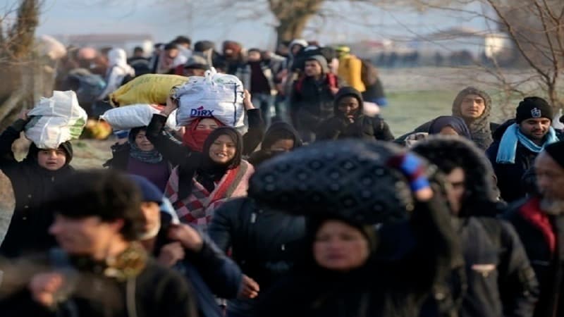 Macarıstan qorxu içində: Türkiyədən yüz minə qədər suriyalı qaçqın gözlənilir