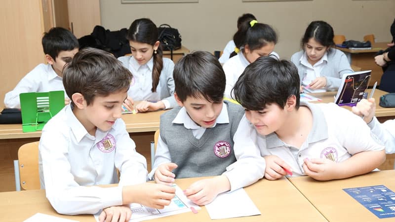 Azərbaycanda məktəblərin bağlanma müddəti uzadıla bilər (RƏSMİ)