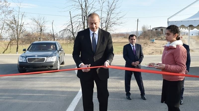 Prezident Qazax rayonuna səfərə gedib (FOTOLAR)