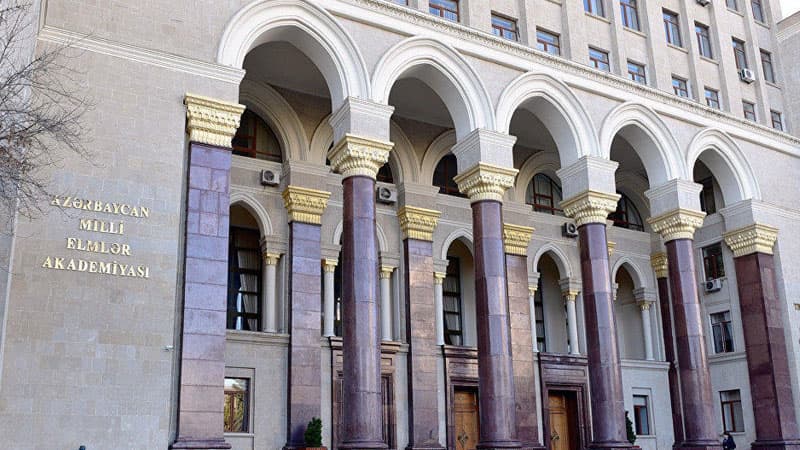 Bəzi elmi müəssisələrdə oxuyan doktorantlar AMEA-ya köçürüldü