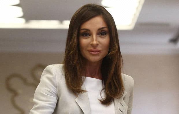 Mehriban Əliyeva: “Autizm sindromlu uşaqlar tərəfindən hazırlanmış videoçarx mənə xoş duyğular yaşatdı” - FOTO