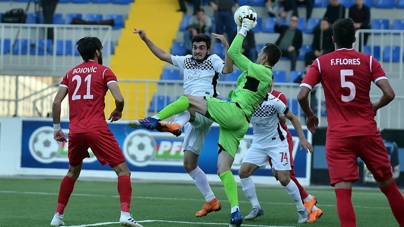 "Keşlə" - "Qarabağ" oyununda insident