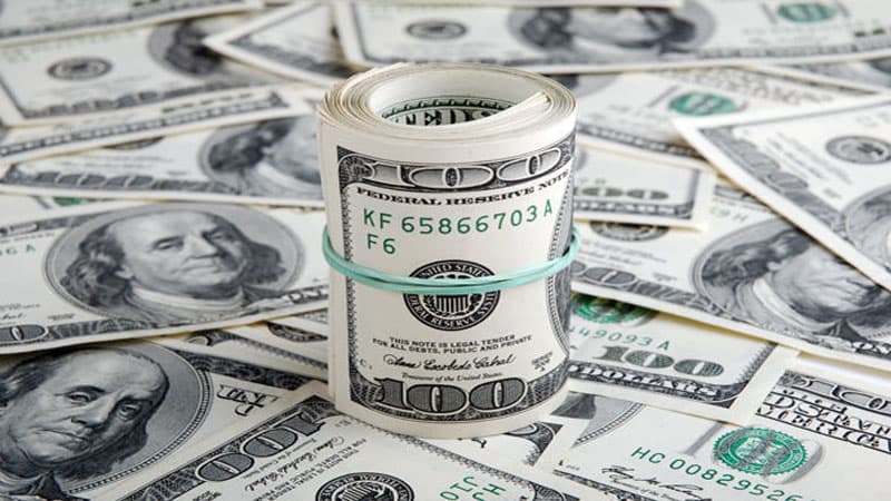 Banklarda dollar satışında vəziyyət necədir?
