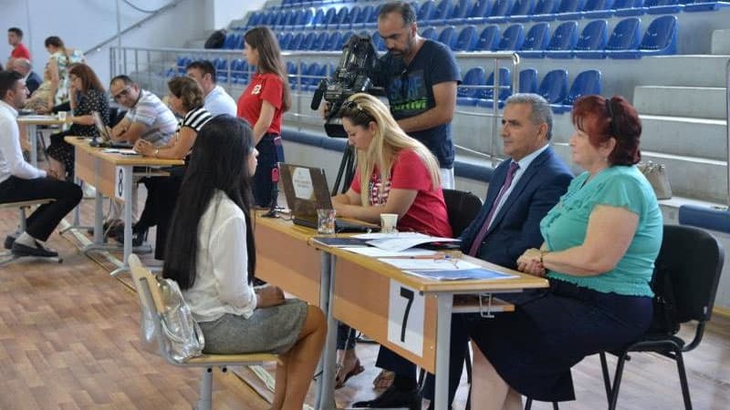 Müddətsiz müqavilə ilə işləmək istəyən müəllimlərin sayı açıqlandı