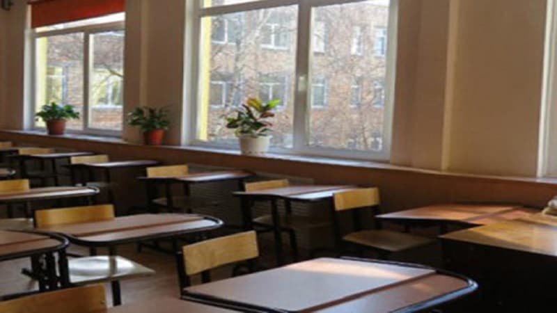 Polşa da koronavirusa görə bütün məktəb və universitetləri bağladı